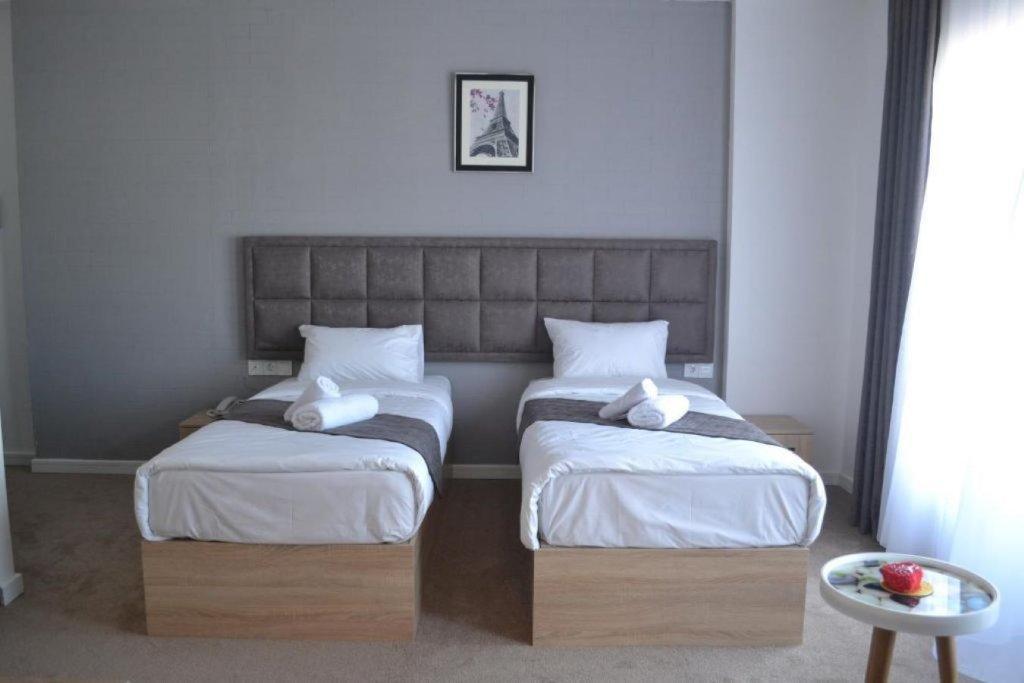 Madina-Zamzam Halal Hotels Group 巴库 外观 照片