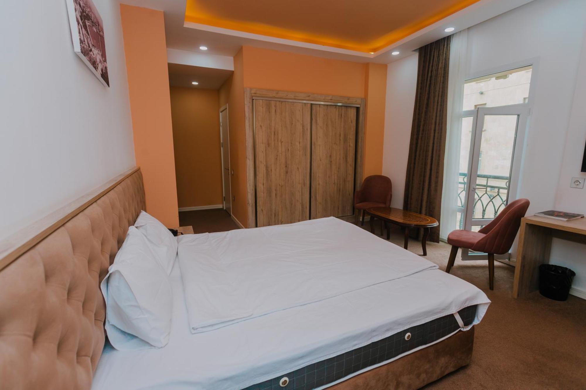 Madina-Zamzam Halal Hotels Group 巴库 外观 照片