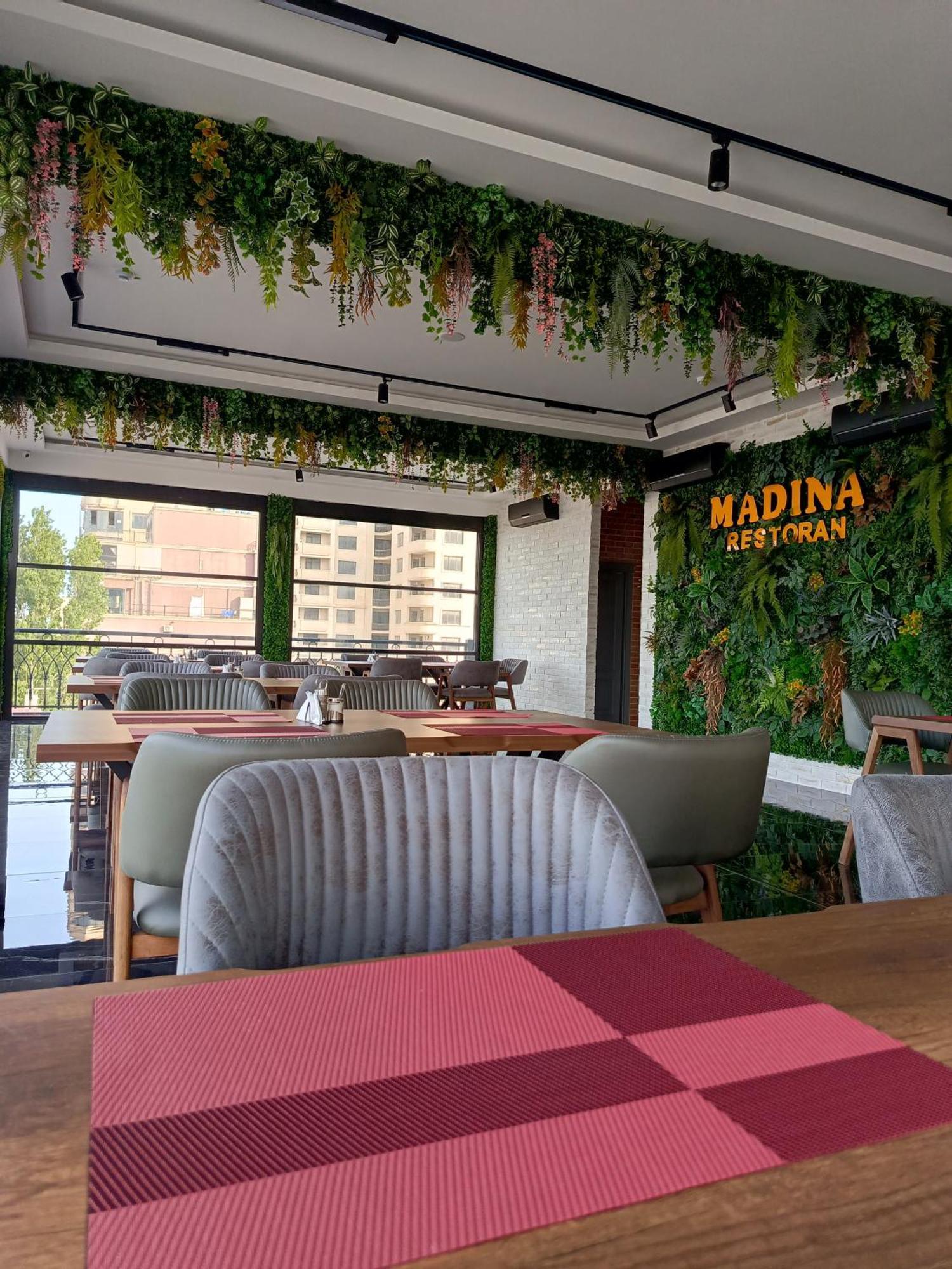 Madina-Zamzam Halal Hotels Group 巴库 外观 照片