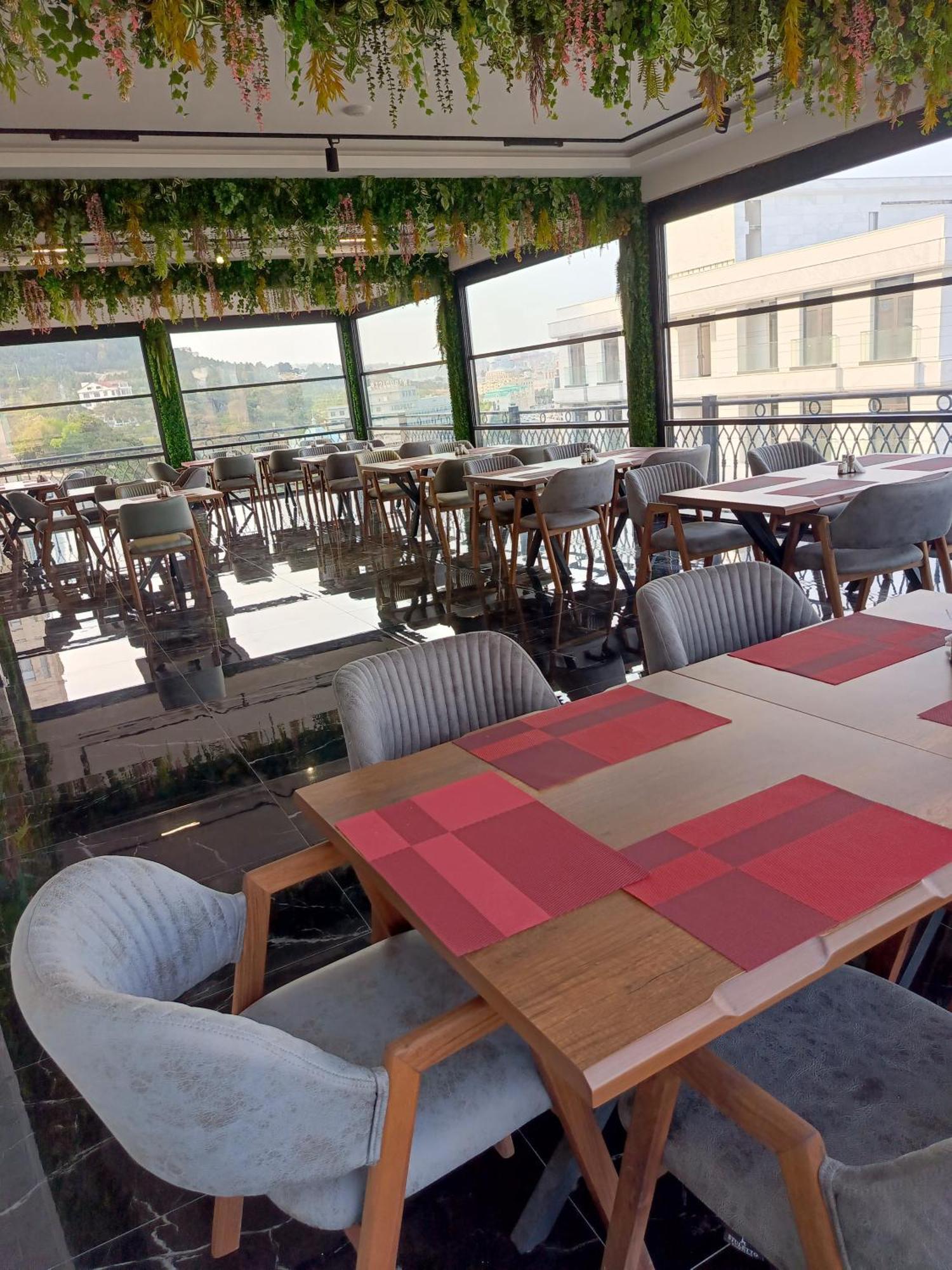 Madina-Zamzam Halal Hotels Group 巴库 外观 照片